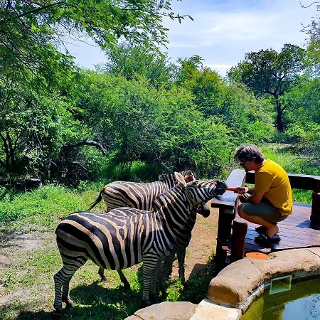 Adventure Bush Villa Marloth Park Exterior photo